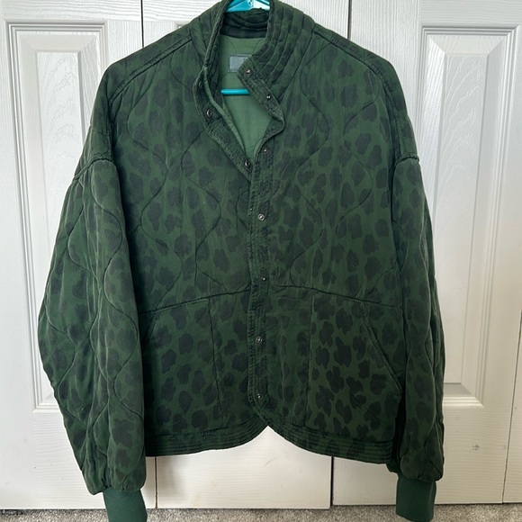 Animal Instincts Forest Green Leopard Print Jacket size XS - Picture 1 of 8